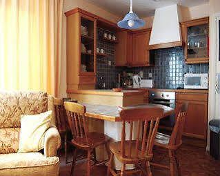 Haven Court Hotel Броуд Хейвън Екстериор снимка